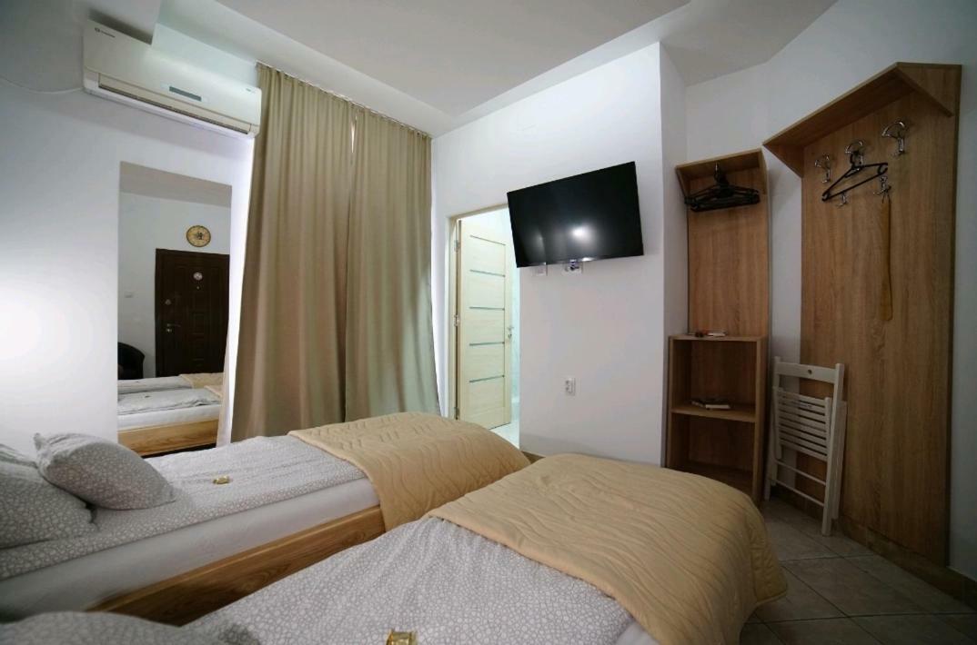 Apartmani Diksi Zrenjanin Exterior foto